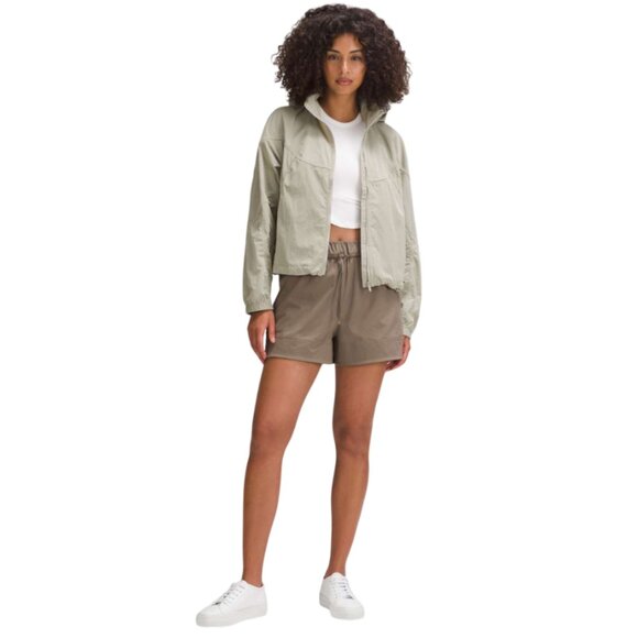 NWT Lululemon Evergreen Cropped Full Zip Jacket Womens 14 Green Water Repellant - Picture 1 of 13